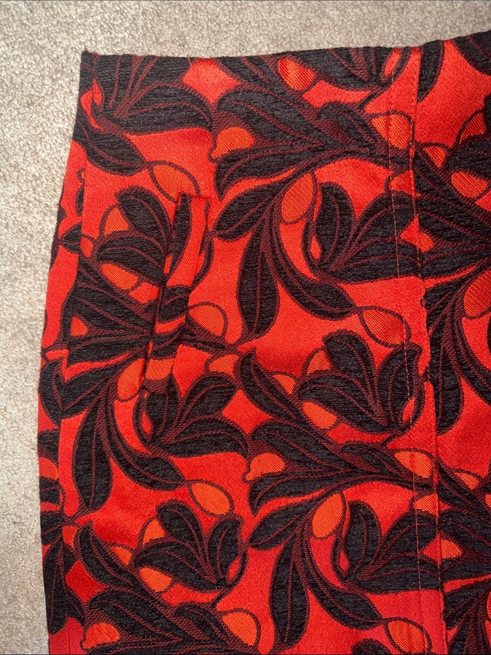 Ann Taylor Vine Jacquard Side Pocket Skirt size 4 - Picture 5 of 10